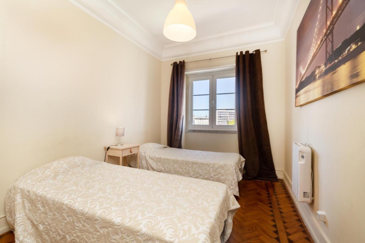 Apartamentos Lux Dinastia Lissabon Exterior foto