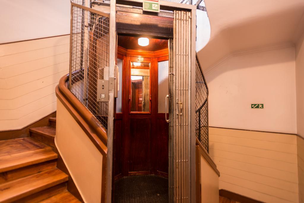 Apartamentos Lux Dinastia Lissabon Exterior foto